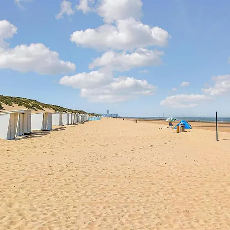 Appartement 1 Bedroom Lovely In Bredene